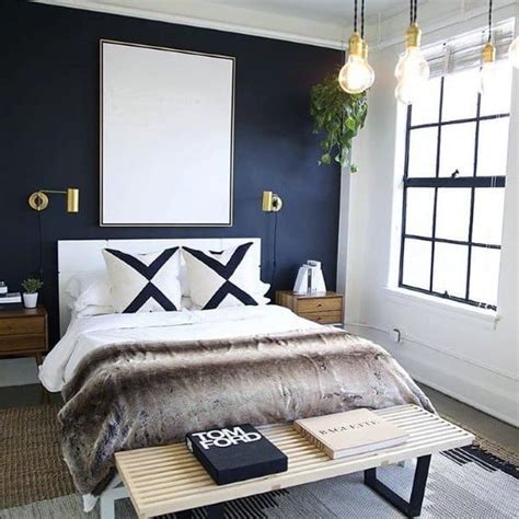 navy blue bedroom wall decor.